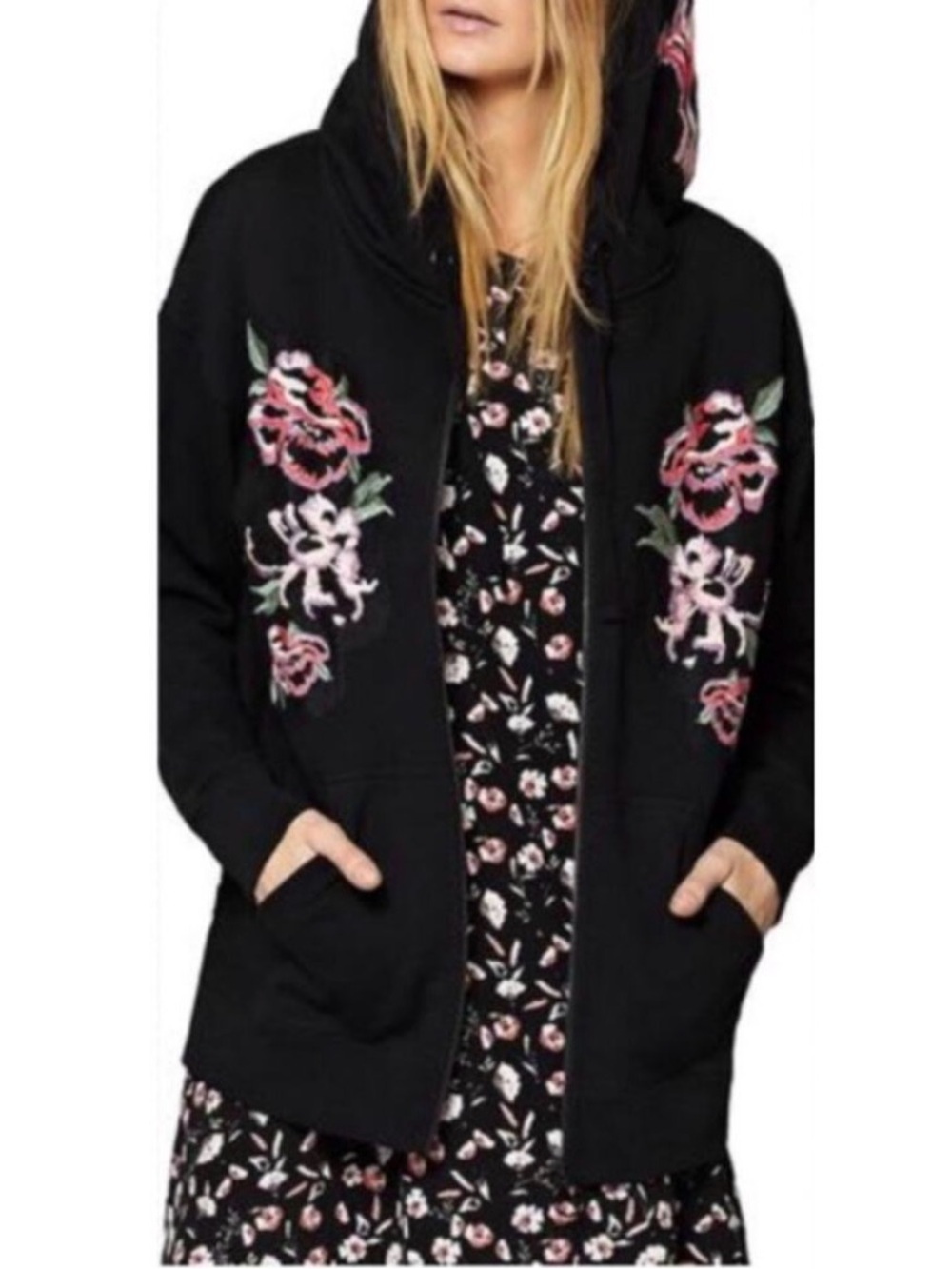 Sanctuary Black Floral Embroidered Hooded Sweatshirt Sz L